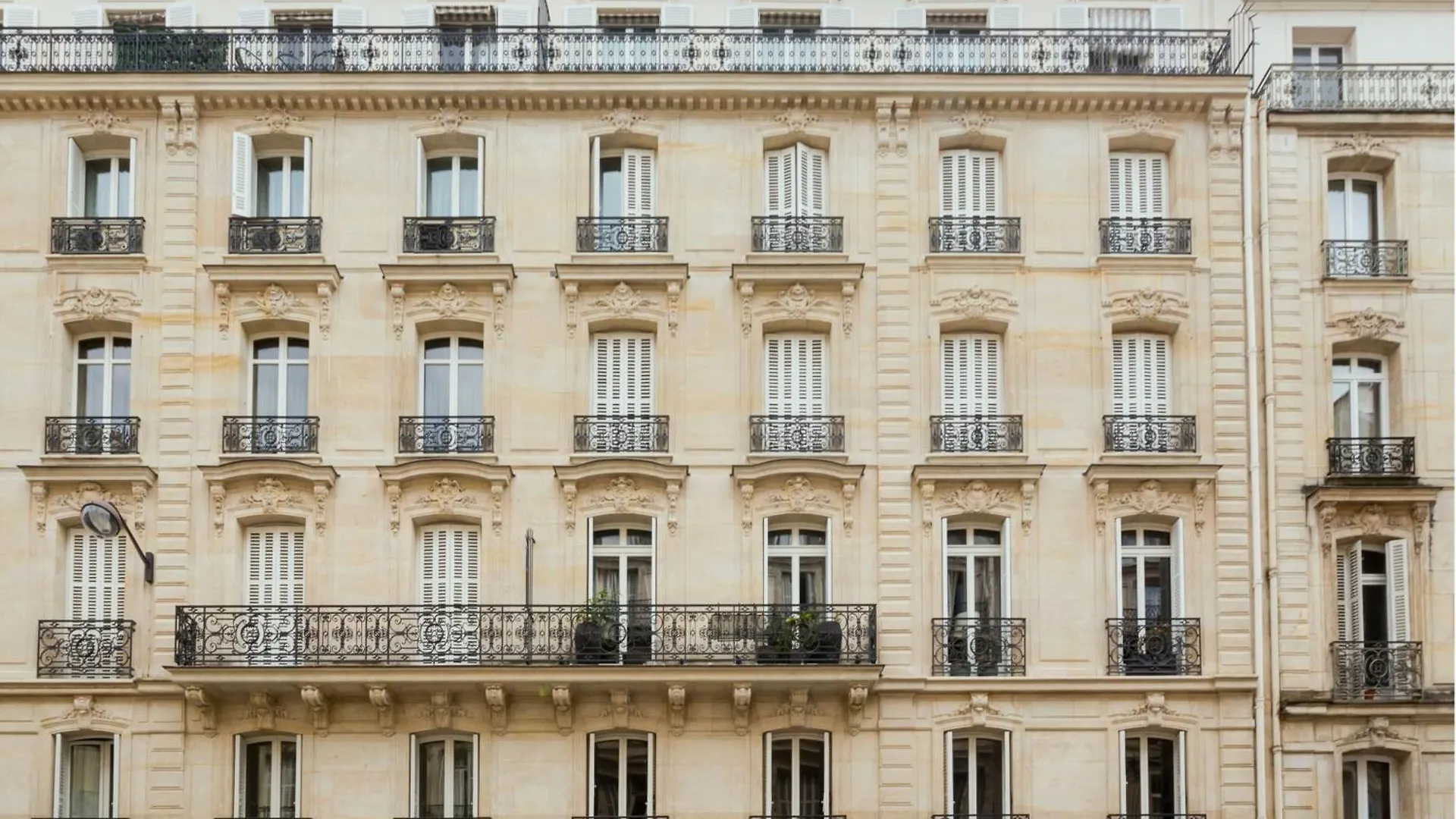 Merveil - Signature Suite-Champs Elysees- Marignan باريس 0*,  فرنسا